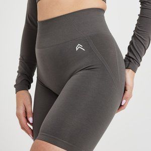 Effortless Seamless Cycling Shorts